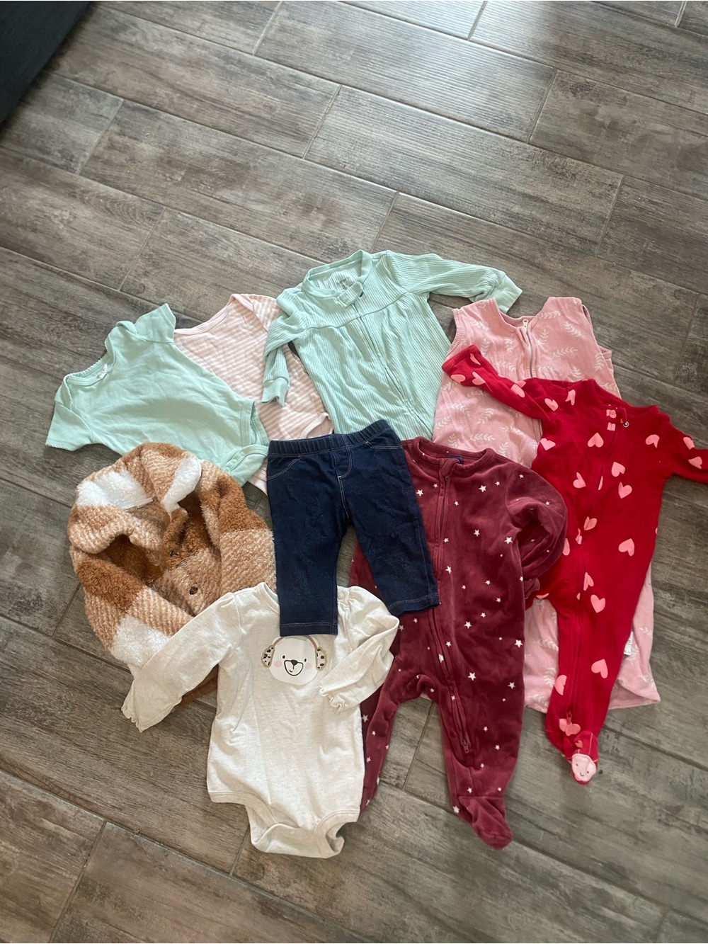 6-9 Month Bundle | Baby Clothing | Girls | Carter’s